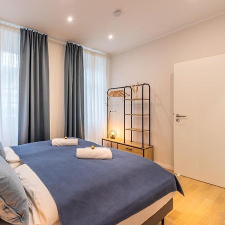Vivid Luxury Apartment Ludwigsburg - Bluehendes Barock-Forum-Schloss-Modern Εξωτερικό φωτογραφία