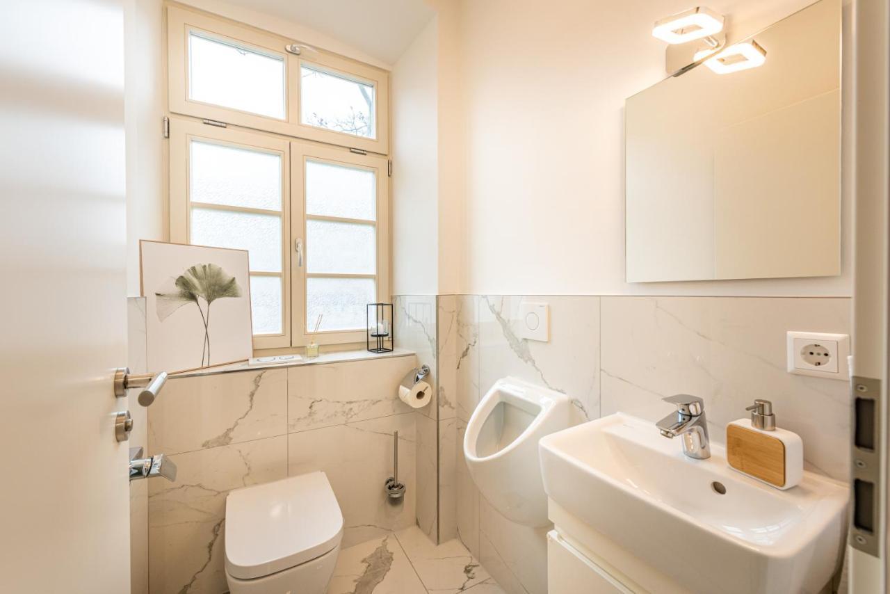 Vivid Luxury Apartment Ludwigsburg - Bluehendes Barock-Forum-Schloss-Modern Εξωτερικό φωτογραφία