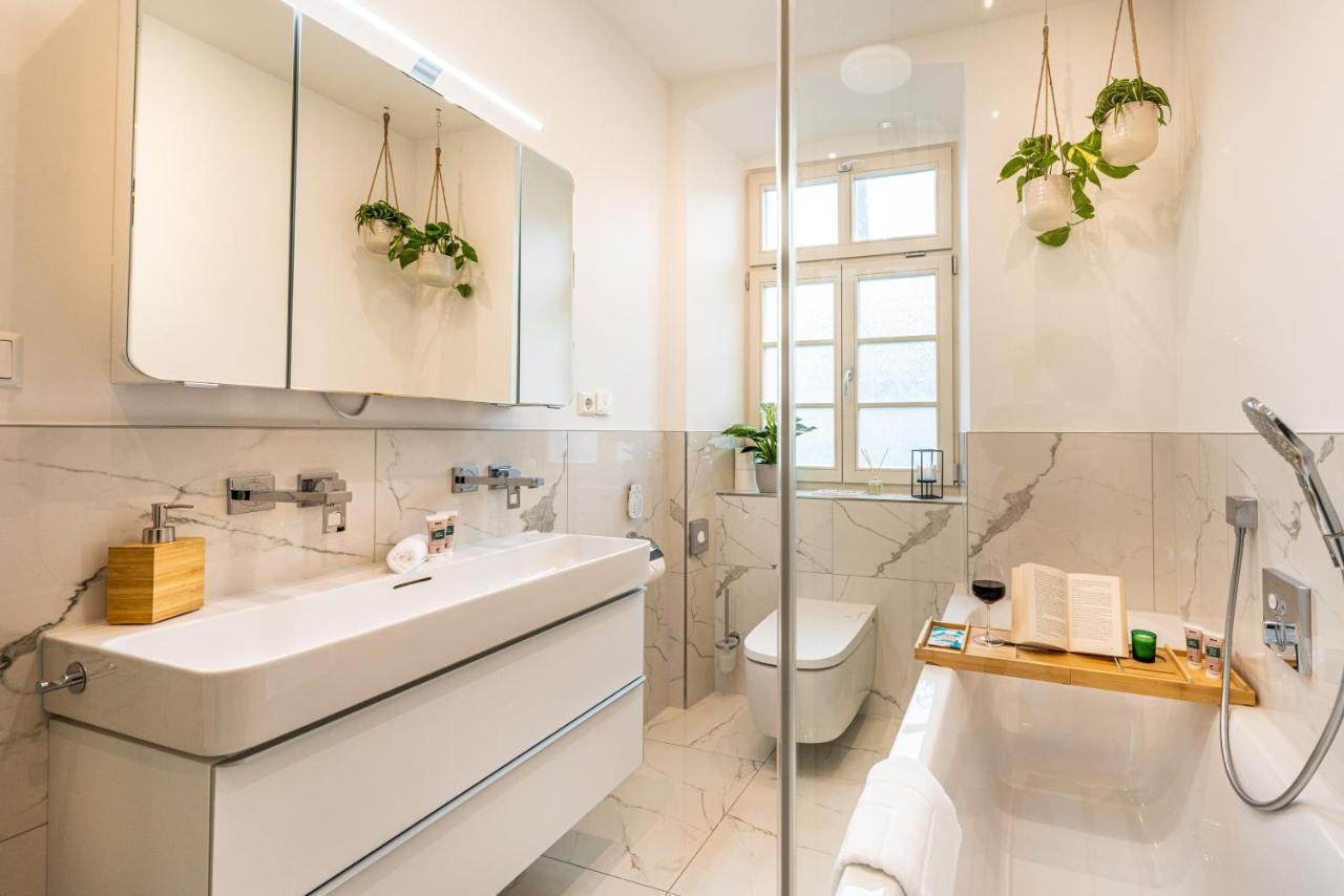 Vivid Luxury Apartment Ludwigsburg - Bluehendes Barock-Forum-Schloss-Modern Εξωτερικό φωτογραφία