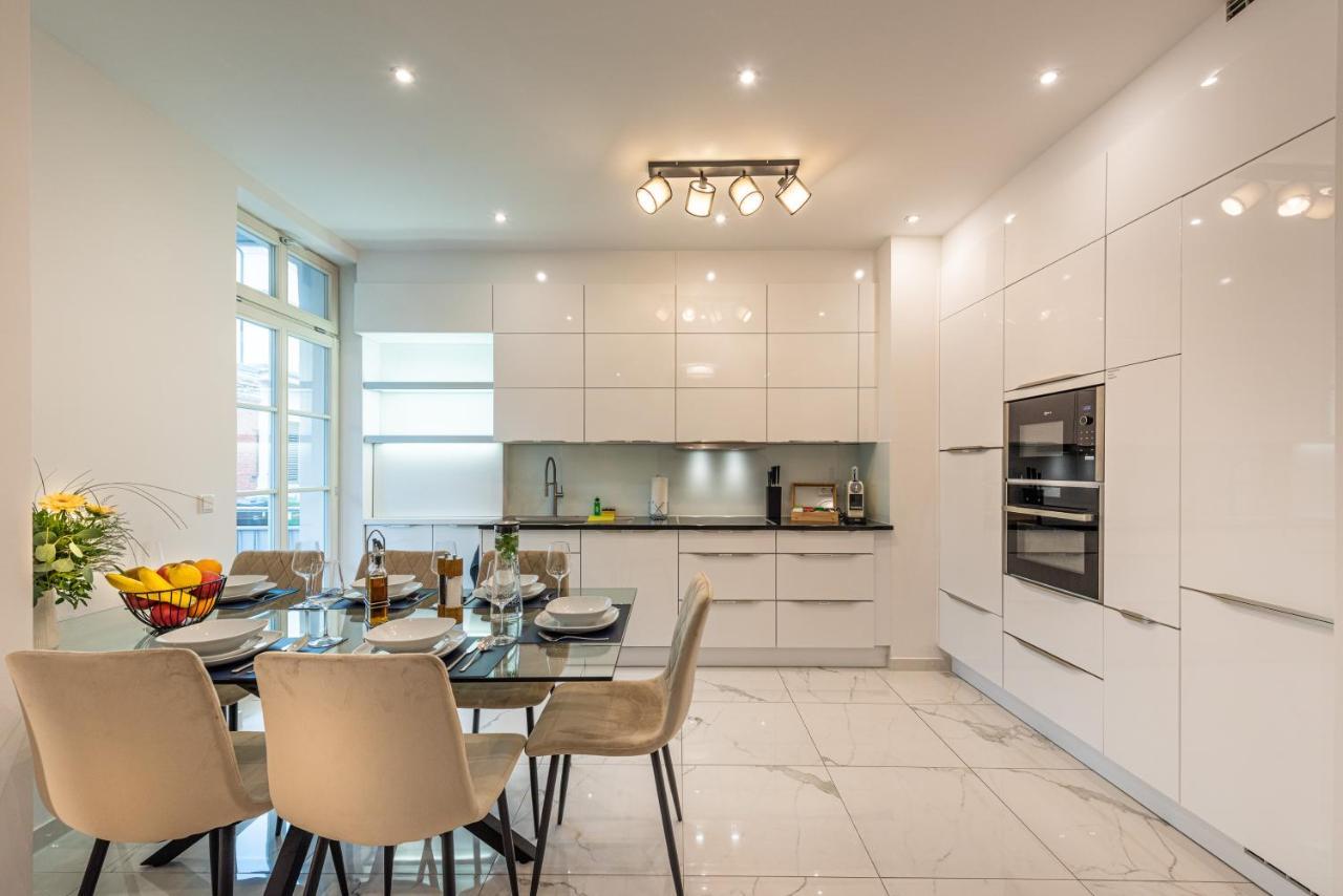 Vivid Luxury Apartment Ludwigsburg - Bluehendes Barock-Forum-Schloss-Modern Εξωτερικό φωτογραφία