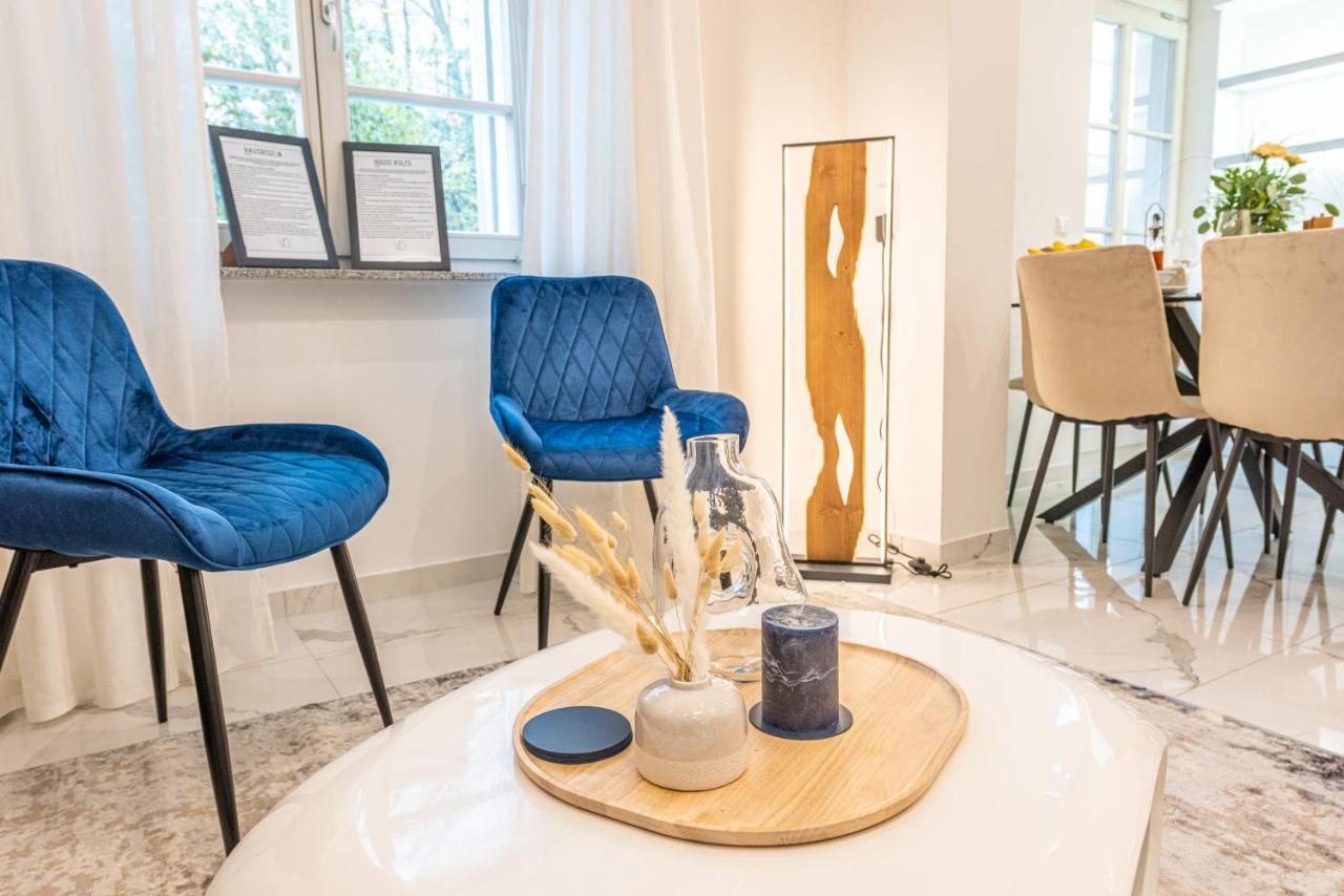 Vivid Luxury Apartment Ludwigsburg - Bluehendes Barock-Forum-Schloss-Modern Εξωτερικό φωτογραφία